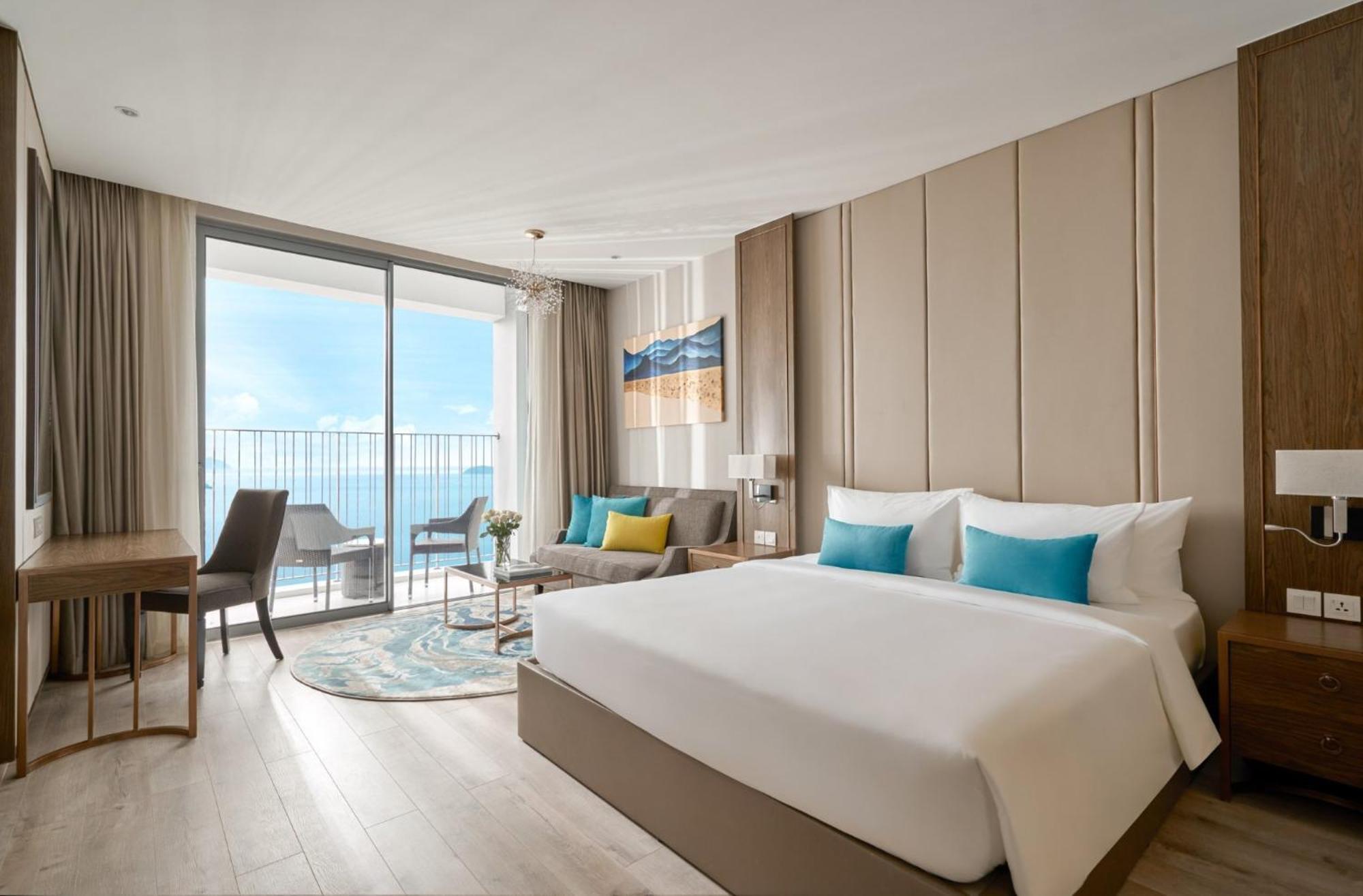 Oceanfront Panorama Residence Нячанг Екстер'єр фото